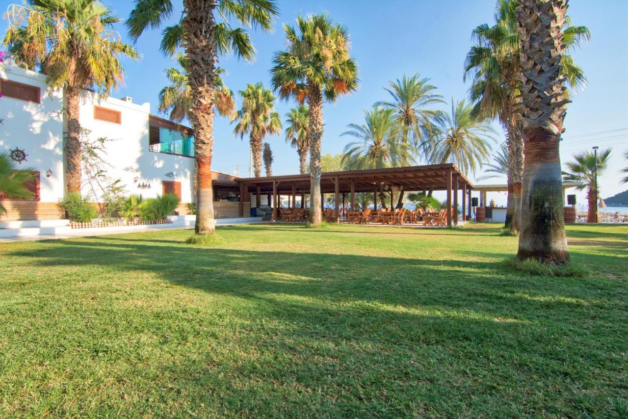Selvi Beach Hotel Golturkbuku Exteriör bild
